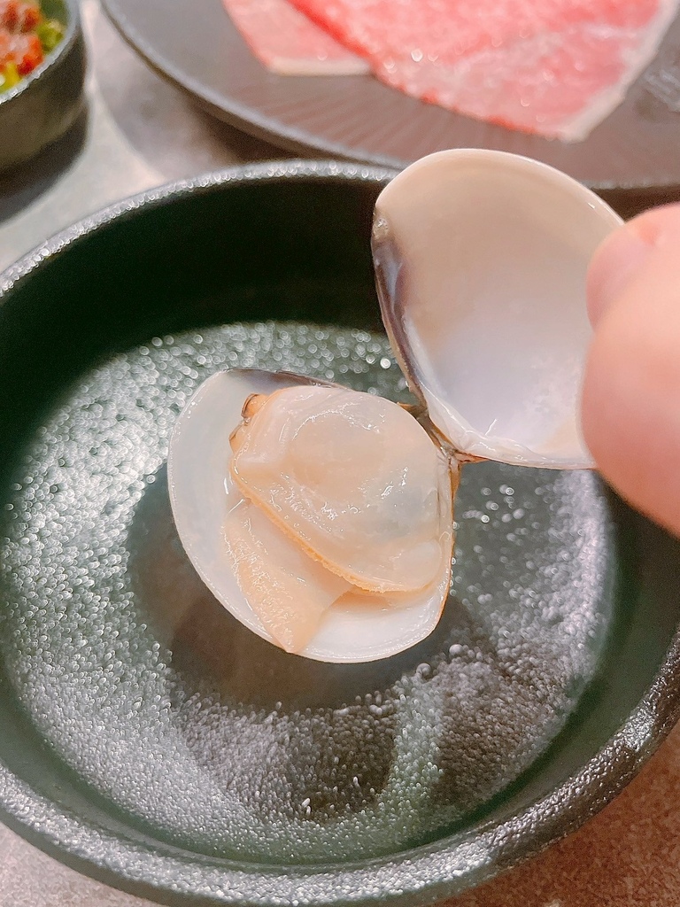 食記涮武鶴和牛鍋物-春日旗艦店桃園新開幕和牛、帝王蟹吃到