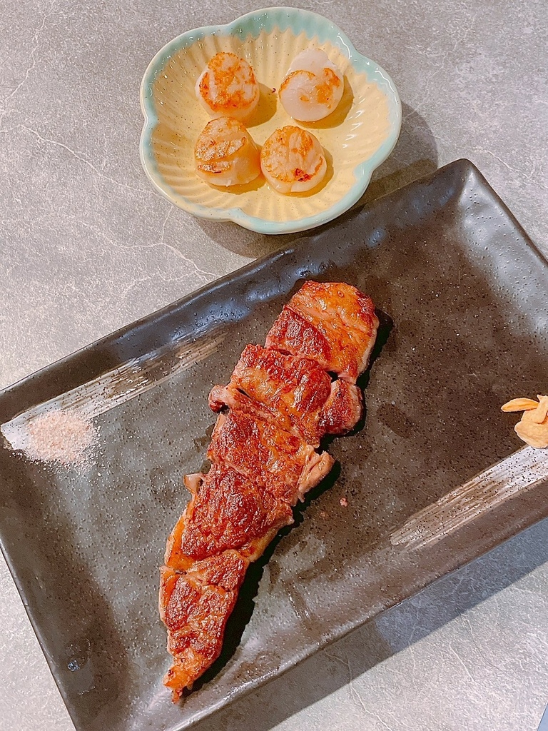 食記涮武鶴和牛鍋物-春日旗艦店桃園新開幕和牛、帝王蟹吃到