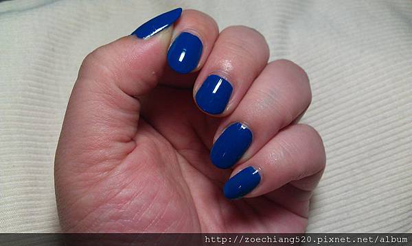 ESSIE 679_3