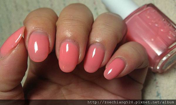 ESSIE 472_3