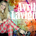 130512 Avril Lavigne2.png