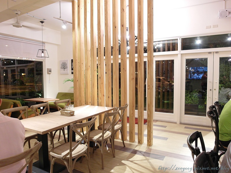 SAM_3204.JPG SAM_3204.JPG