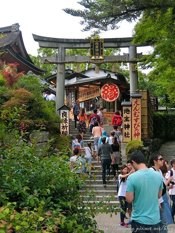 旅遊 日本京都清水寺 てくてく清水店和服體驗 我的蔬食小旅行 痞客邦
