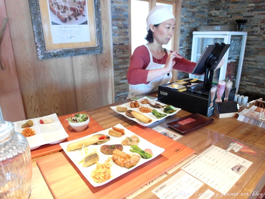 SAM_9103.JPG SAM_9103.JPG