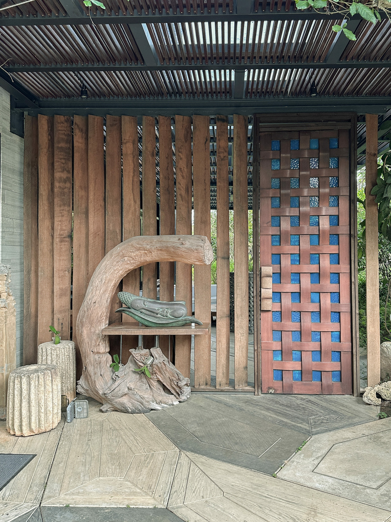 ｜寨酌然 野奢露營莊園｜一泊二食私廚餐食，藝術與森林結合的度