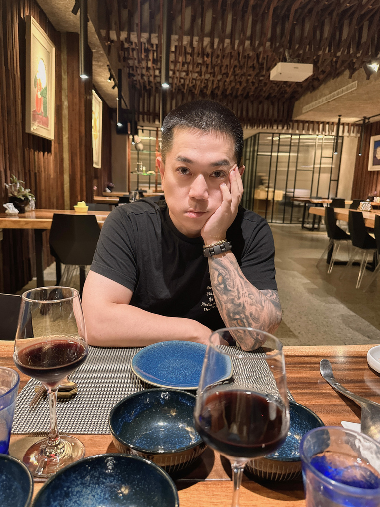 ｜寨酌然 野奢露營莊園｜一泊二食私廚餐食，藝術與森林結合的度