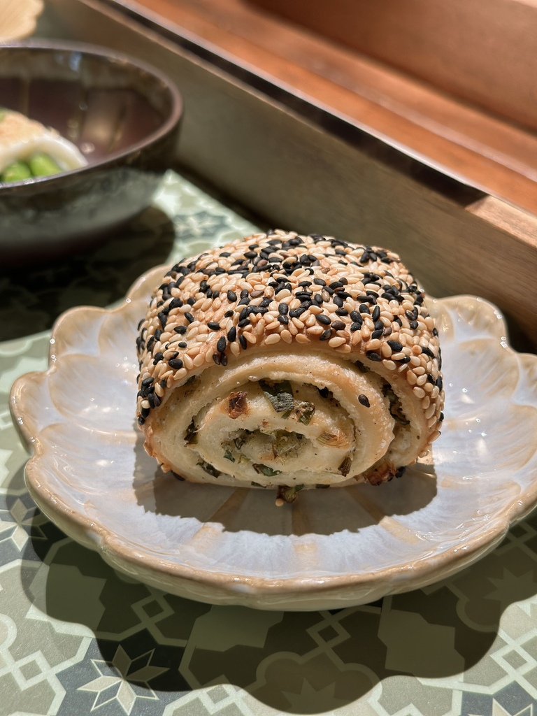 ｜寨酌然 野奢露營莊園｜一泊二食私廚餐食，藝術與森林結合的度