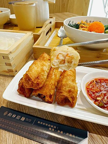 高雄左營區美食｜特色創意拌拌麵~和林拾麵