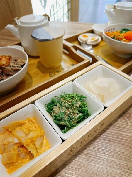 高雄左營區美食｜特色創意拌拌麵~和林拾麵