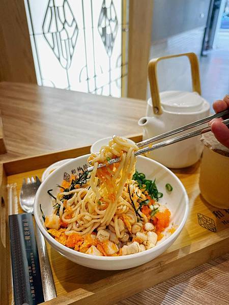 高雄左營區美食｜特色創意拌拌麵~和林拾麵