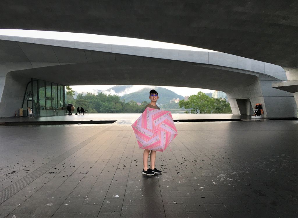 umbrella.jpg umbrella.jpg