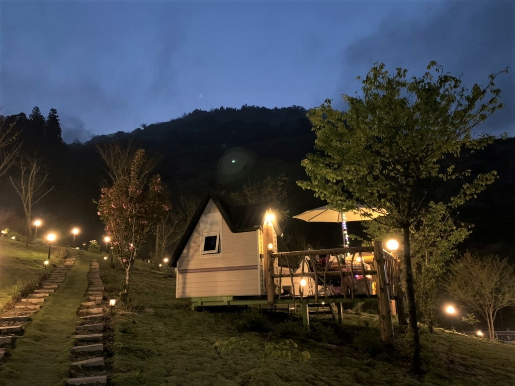 5EBFF8.jpg 5EBFF8.jpg