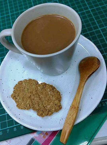 康萃美活輕孅代謝餅乾2 試用