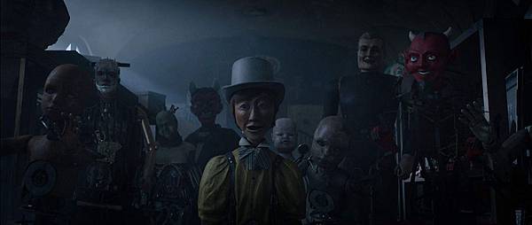 魔鐘奇幻屋/滴答屋(The House with a Clock in its Walls)劇照 魔鐘奇幻屋/滴答屋(The House with a Clock in its Walls)劇照