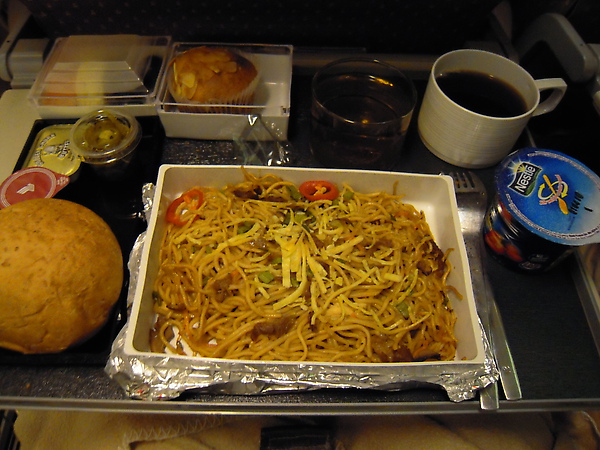 新加坡->米蘭  又是飛機餐