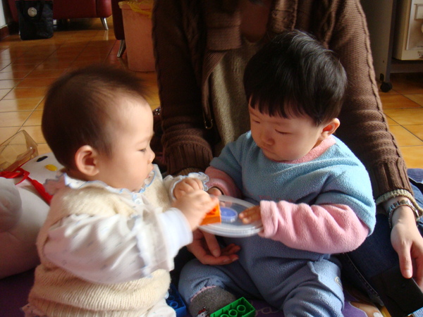 20090221-28 嗚 不太想給.JPG