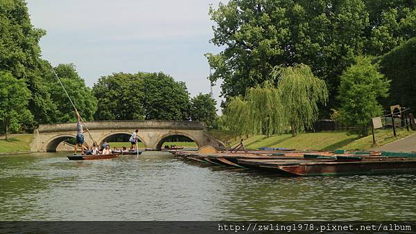 Cambridge Punting12.JPG