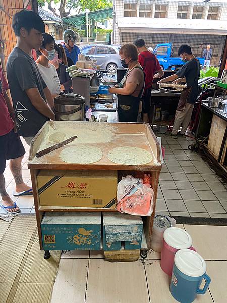 【台東美食】一份蛋餅好吃到飛起，超好吃傳統早餐點-台東早點來