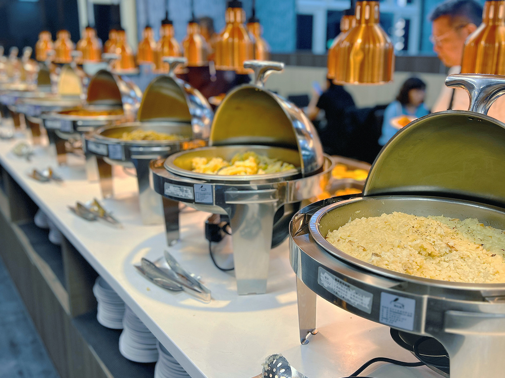 [ 桃園食記 ] 饗厚牛排-桃園店 399元自助吧吃到飽