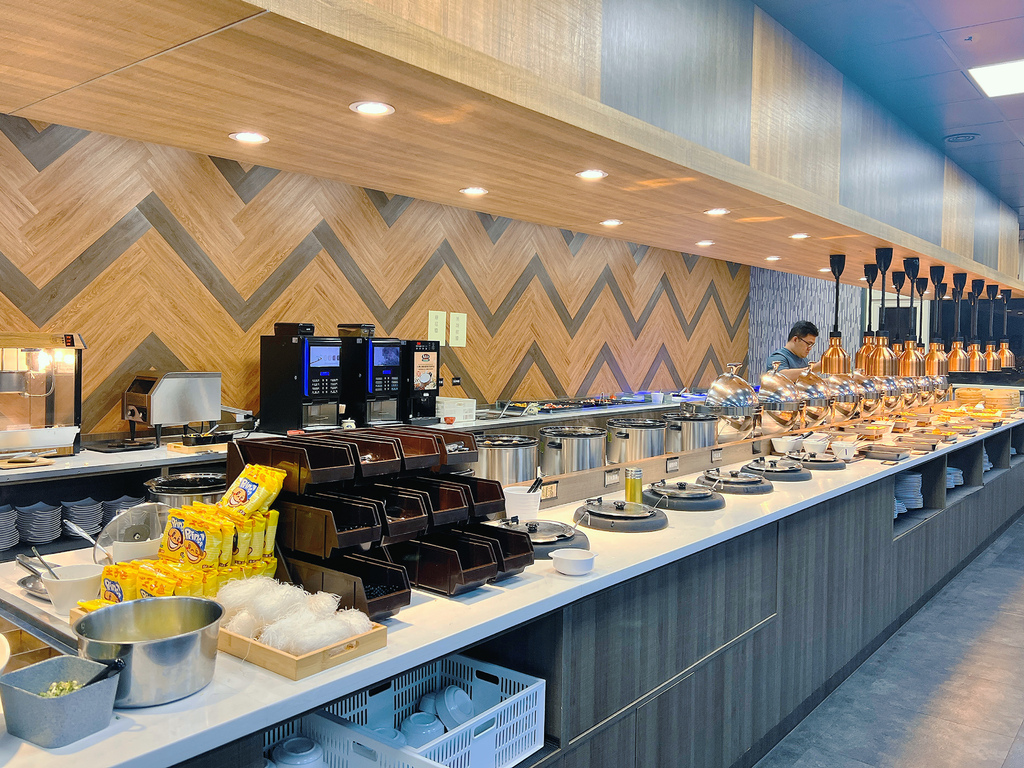 [ 桃園食記 ] 饗厚牛排-桃園店 399元自助吧吃到飽