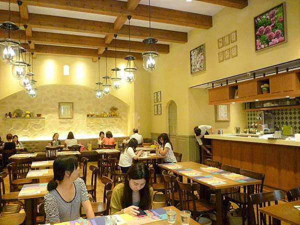 L%5COccitane Café - Taiwan 歐舒丹Café 台北光復店