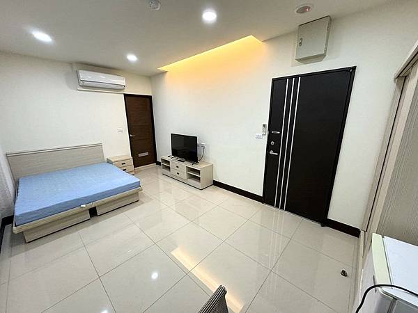 中壢租屋~中壢火車站、中原商圈,電梯大套房附機車位 中壢租屋~中壢火車站、中原商圈,電梯大套房附機車位