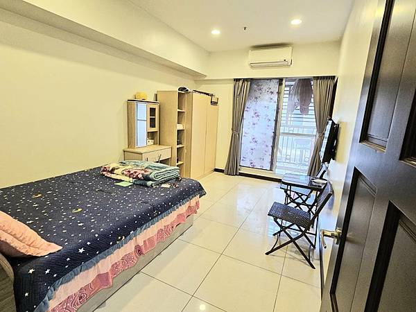 平鎮租屋~ 中壢青果市場、新屋交流道,衛浴乾溼分離,有電梯, 平鎮租屋~ 中壢青果市場、新屋交流道,衛浴乾溼分離,有電梯,